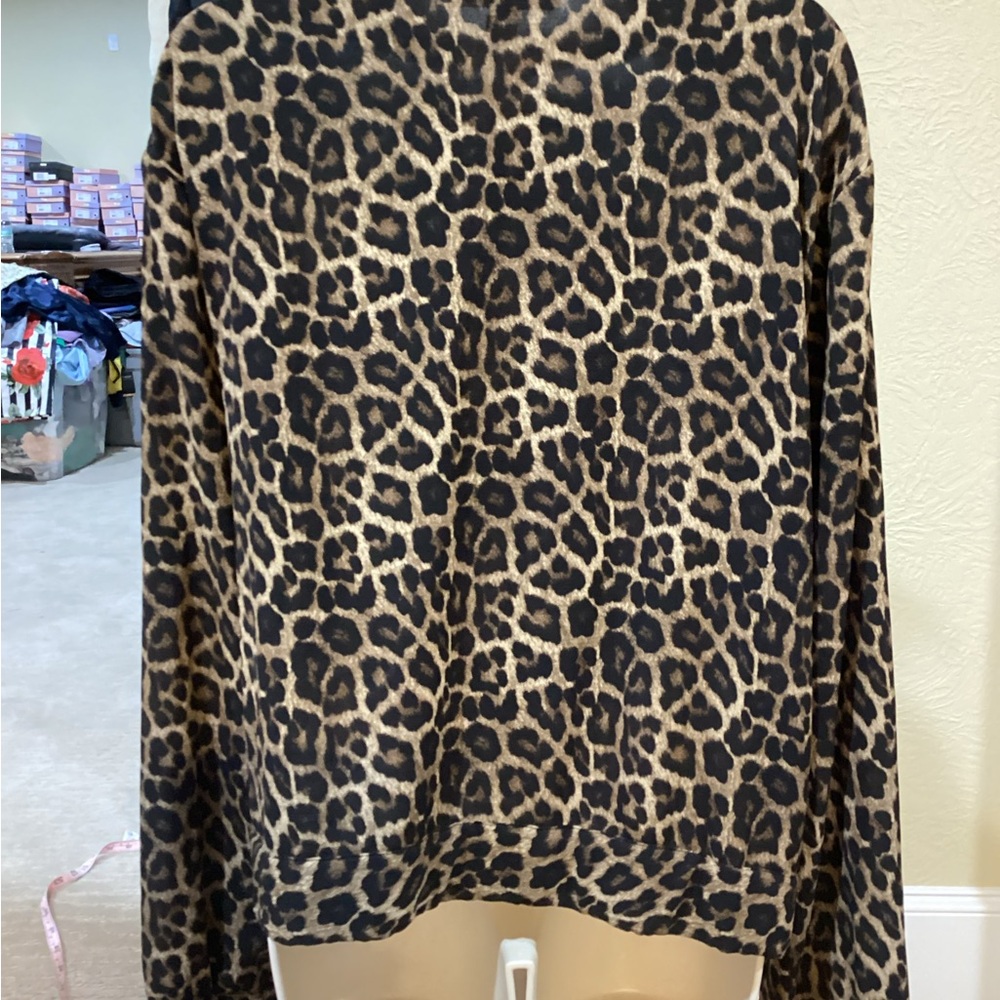 PRE-OWNED IN GREAT CONDITION SIZE 3X Michael Kors Leopard Print Bomber Jacket - Picture 5 of 10